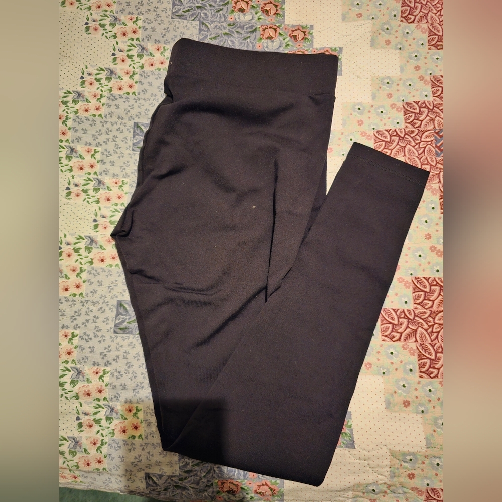 Matty M Black Chinos Sleek and Versatile